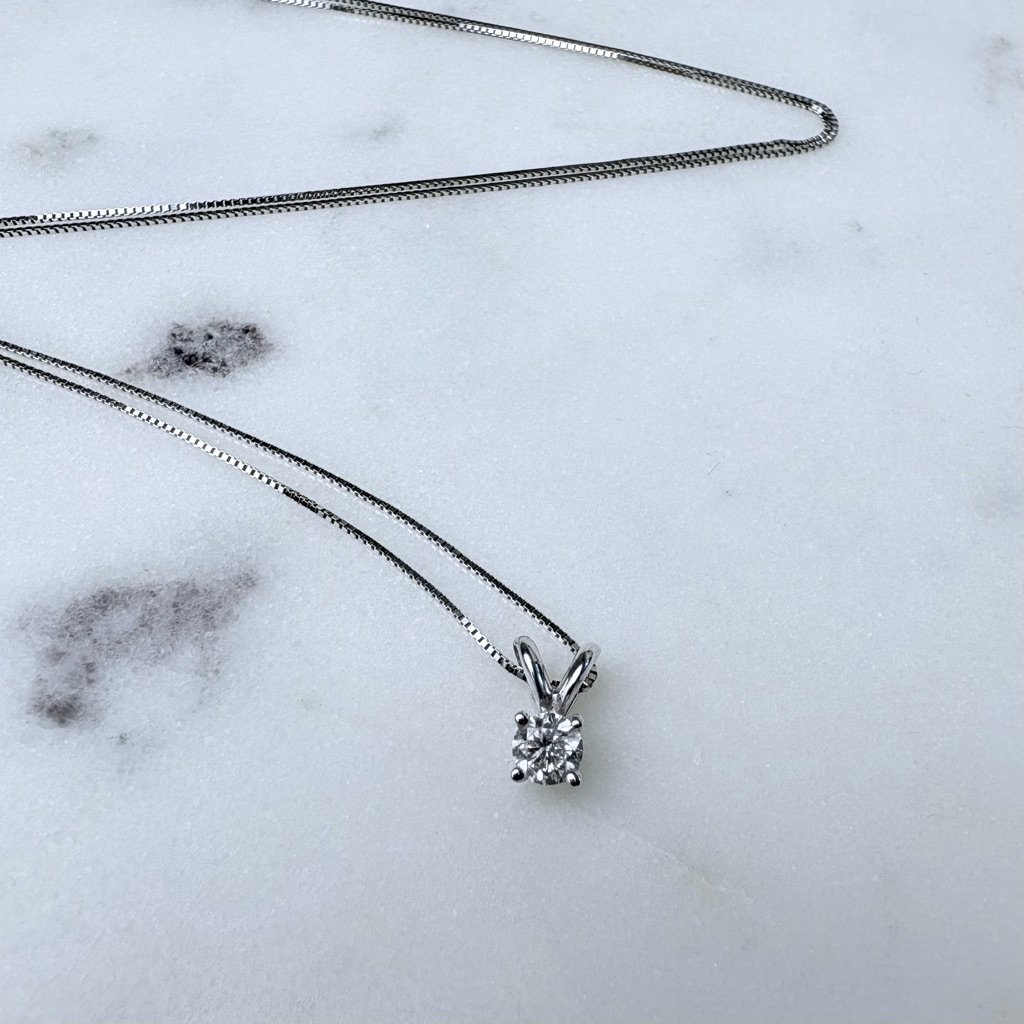 14k White Gold Solitaire Diamond Necklace